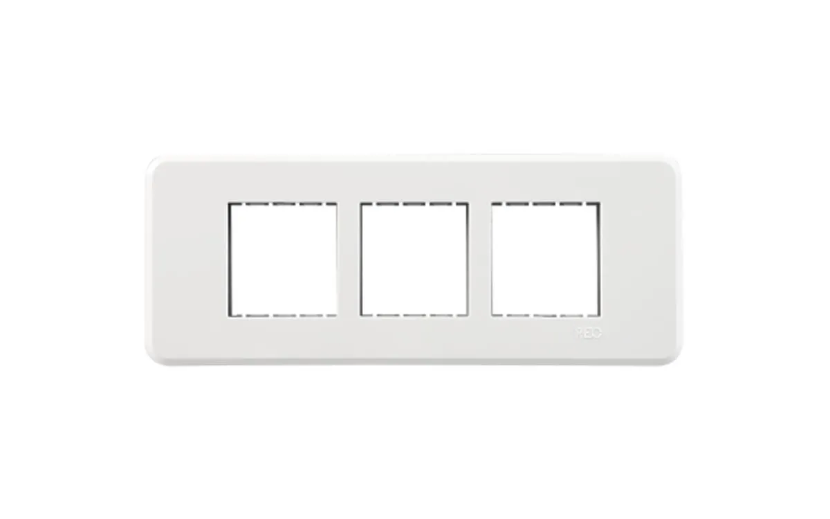 Havells 6 M Cover Plate White REO Elegant